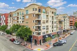 Plus de détails pour 310-380 K St, San Diego, CA - Local commercial à louer