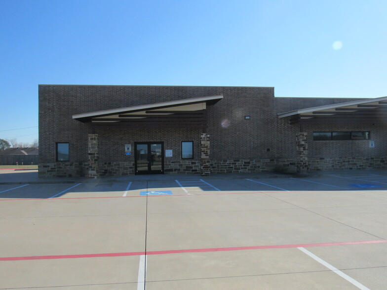 595 W FM 120, Pottsboro, TX à louer - Photo de l’immeuble – Image 3 sur 37