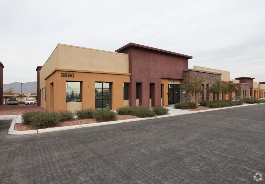 3890 W Ann Rd, North Las Vegas, NV à vendre - Photo principale – Image 1 sur 18