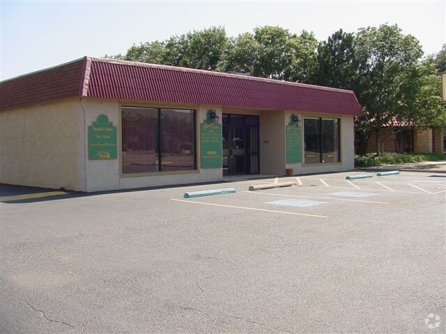 5217 50th St, Lubbock, TX à vendre - Photo de l’immeuble – Image 2 sur 8