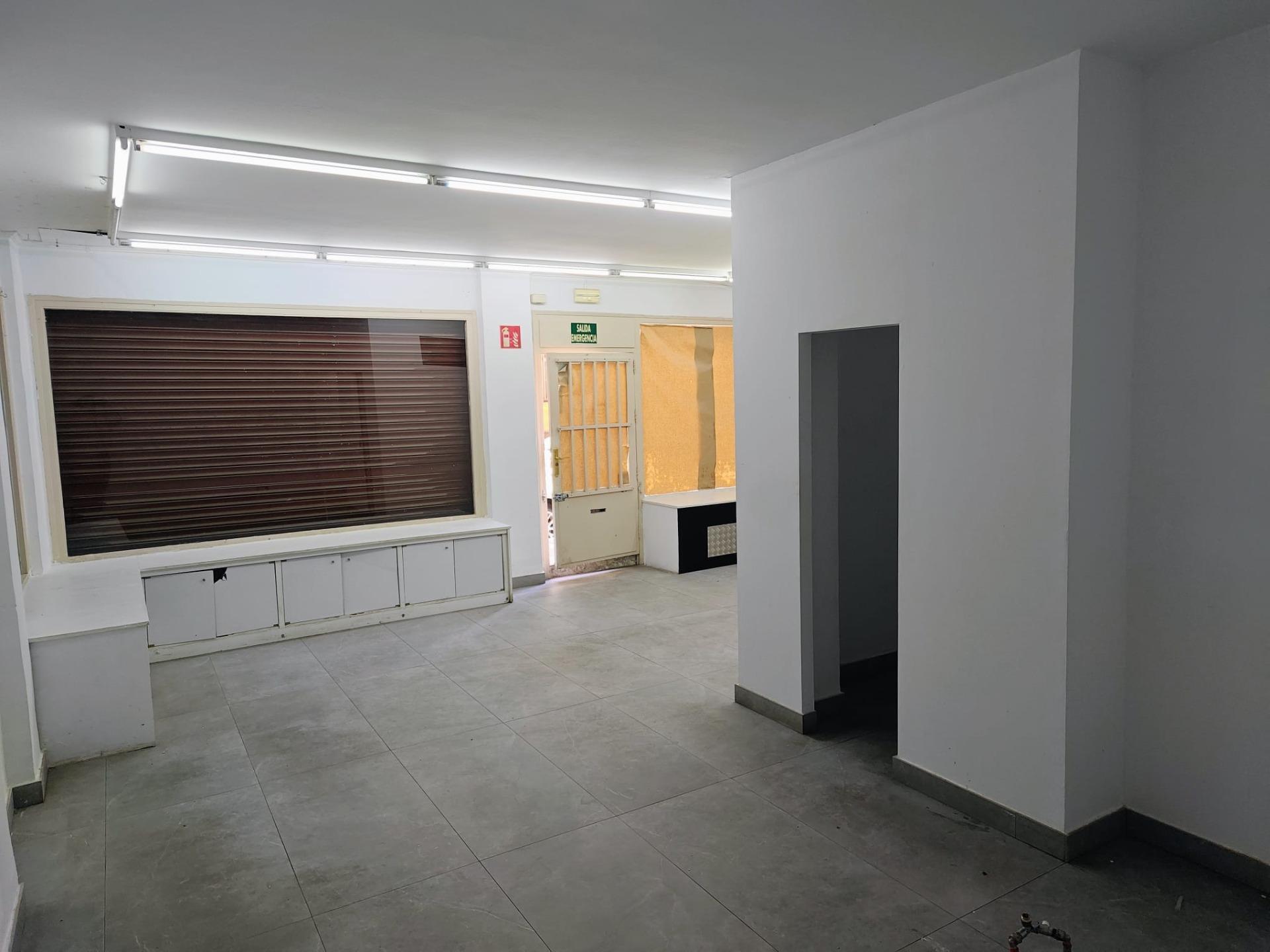 Local commercial dans Elda, Alicante à louer Photo intérieure– Image 1 sur 7