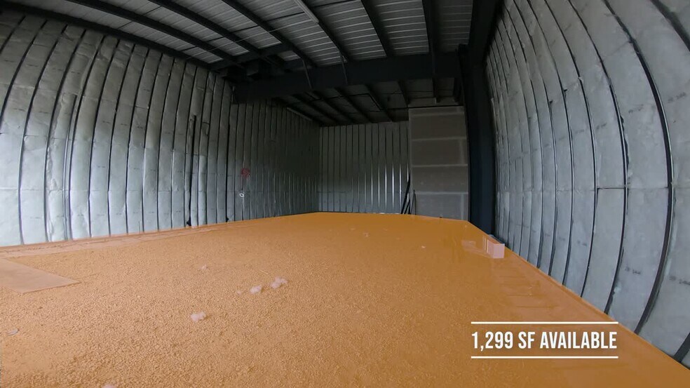 6037 Parkwood Rd, Blackfalds, AB à louer - Vidéo sur l’annonce professionnelle – Image 2 sur 5