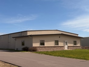 805 Prospect Ave, Osceola, WI à vendre Photo de l’immeuble– Image 1 sur 12