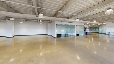 6 Montgomery Village Ave, Gaithersburg, MD à louer Numérisation 3D Matterport– Image 1 sur 6