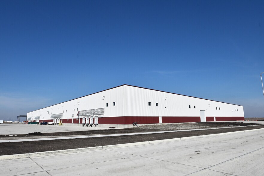 3401 N 46th Ave, Fargo, ND à louer - Photo de l’immeuble – Image 1 sur 14
