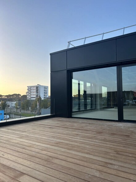 Bureau dans Lorient à louer - Photo de l’immeuble – Image 1 sur 5