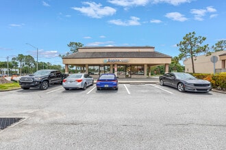 31800-31988 US Highway 19 N, Palm Harbor, FL à louer Photo de l’immeuble– Image 1 sur 24