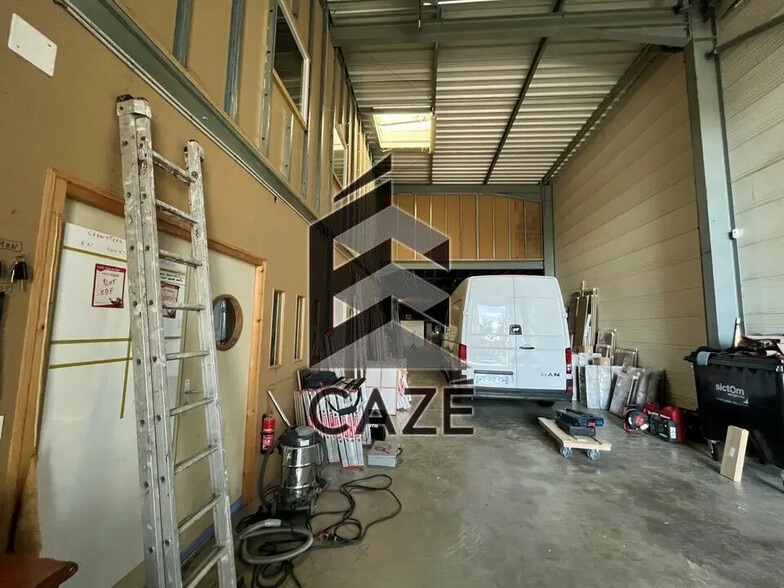 Local d'activités dans Langon à vendre - Photo intérieure – Image 2 sur 5
