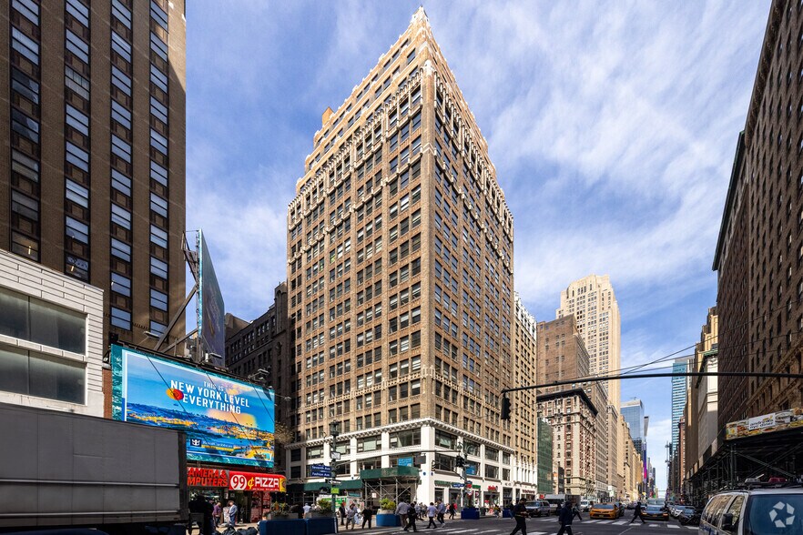 544-548 W 27th St, New York, NY à louer - Photo de l’immeuble – Image 2 sur 11