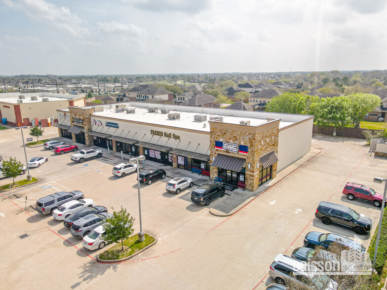12810 W Broadway St, Pearland, TX à louer - Photo de l’immeuble – Image 1 sur 15