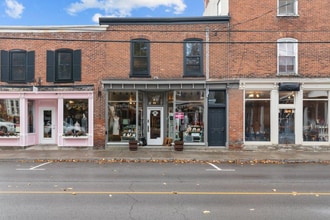 275 Main, Prince Edward, ON à louer Photo de l’immeuble– Image 1 sur 6