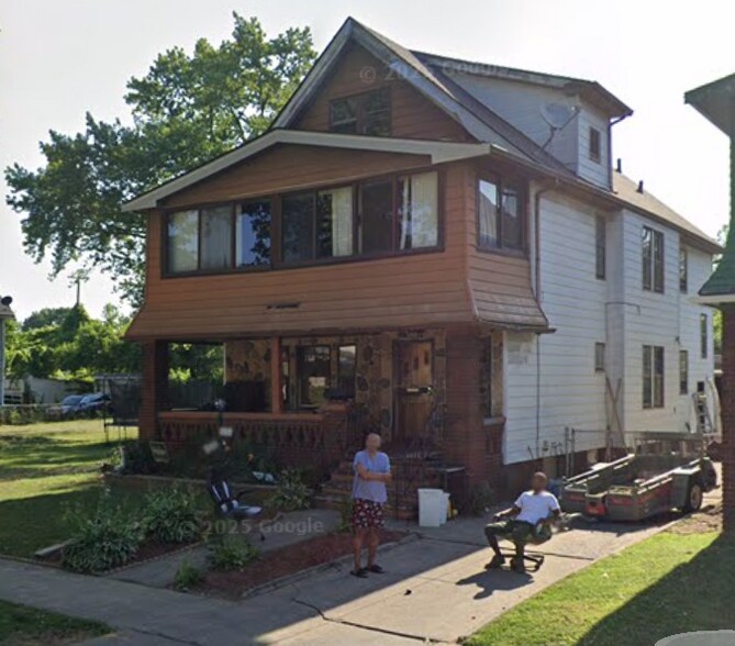 1272-1274 E 137th St, Cleveland, OH à vendre - Photo de l’immeuble – Image 1 sur 1