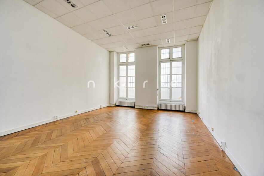Bureau dans Paris à louer - Photo de l’immeuble – Image 3 sur 10