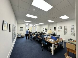 Plus de détails pour 59 Egerton Gdns, Londres - Bureau à louer