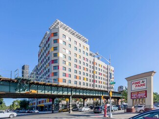 Plus de détails pour 1675 Westchester Ave, Bronx, NY - Local commercial à louer