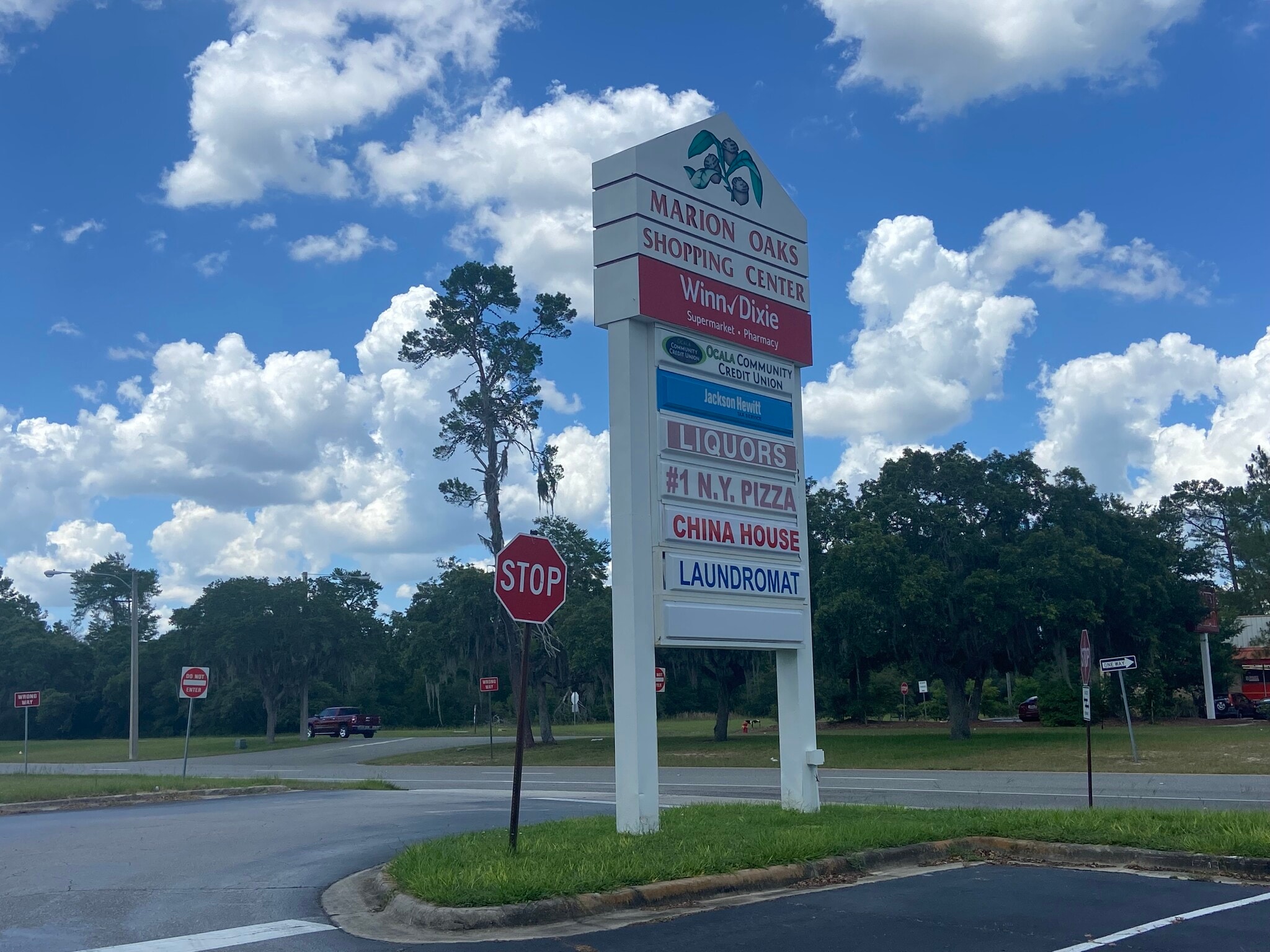 184 Marion Oaks Blvd, Ocala, FL à louer Photo de l’immeuble– Image 1 sur 2