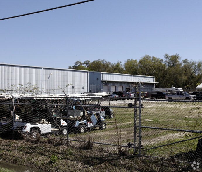 2505 Industrial St, Leesburg, FL à vendre - Photo principale – Image 1 sur 4