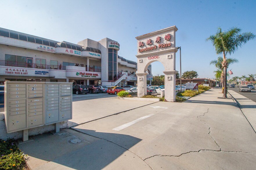 1300 Main St, Alhambra, CA à louer - Photo de l’immeuble – Image 3 sur 9