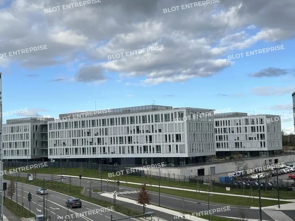 Bureau dans Cesson-Sévigné à louer Photo de l’immeuble– Image 1 sur 54