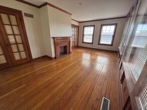 6036 Metcalf Ave, Overland Park, KS à louer Photo intérieure– Image 2 sur 2