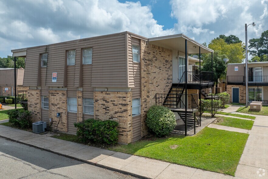 Shreveport Pair portefeuille de 2 biens à vendre sur LoopNet.fr - Photo de l’immeuble – Image 2 sur 6