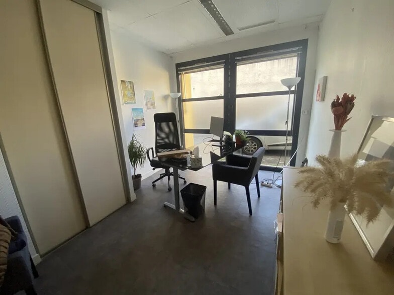 Bureau dans Rezé à louer - Photo de l’immeuble – Image 1 sur 5