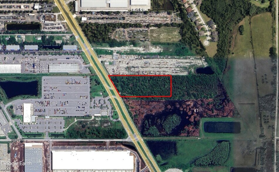 7833 Narcoossee Rd, Orlando, FL à louer - Photo de l’immeuble – Image 1 sur 3