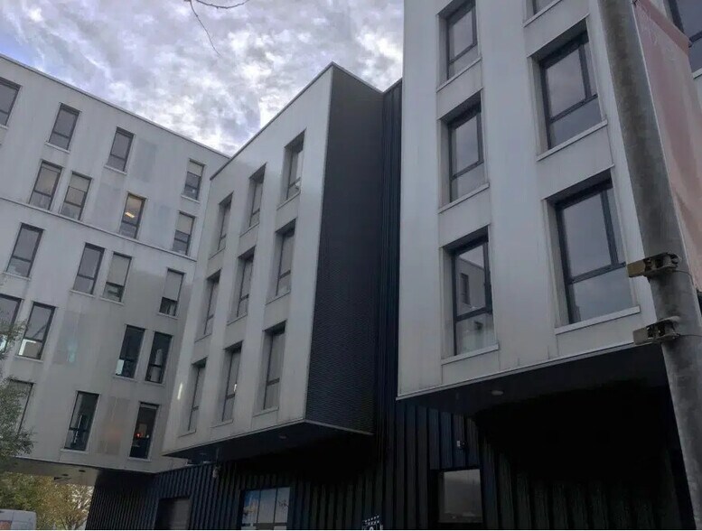 26 Rue Emile Decorps, Villeurbanne à louer - Photo de l’immeuble – Image 3 sur 5