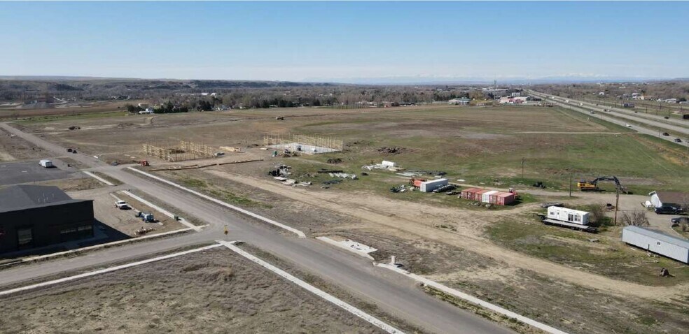 8522 S Frontage Rd, Billings, MT à vendre - Photo principale – Image 1 sur 3