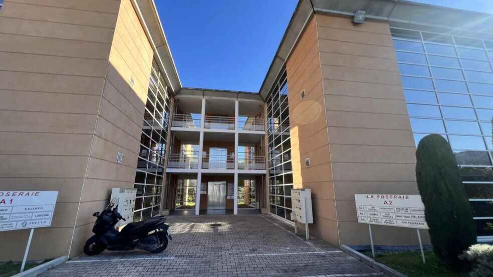 Bureau dans Marseille à louer - Photo de l’immeuble – Image 3 sur 15