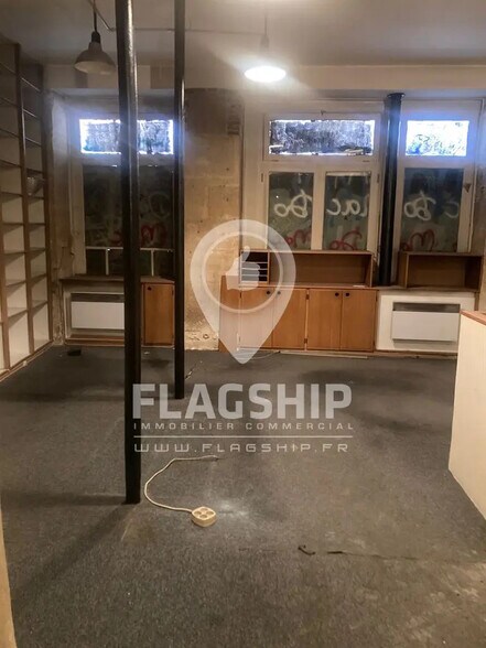 Local commercial dans Paris à vendre - Photo intérieure – Image 2 sur 8
