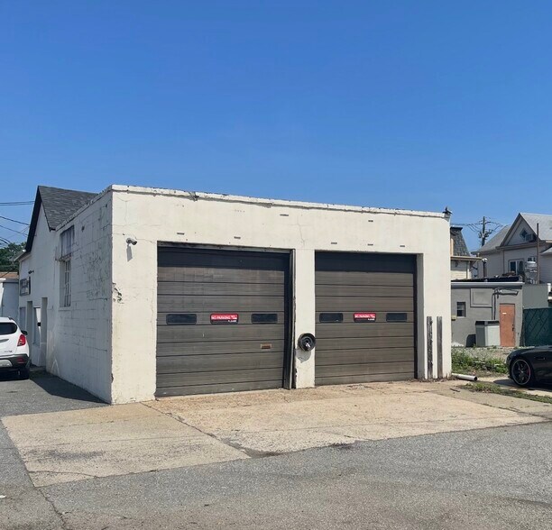 221-223 Park Ave, Rutherford, NJ à louer - Photo de l’immeuble – Image 2 sur 2