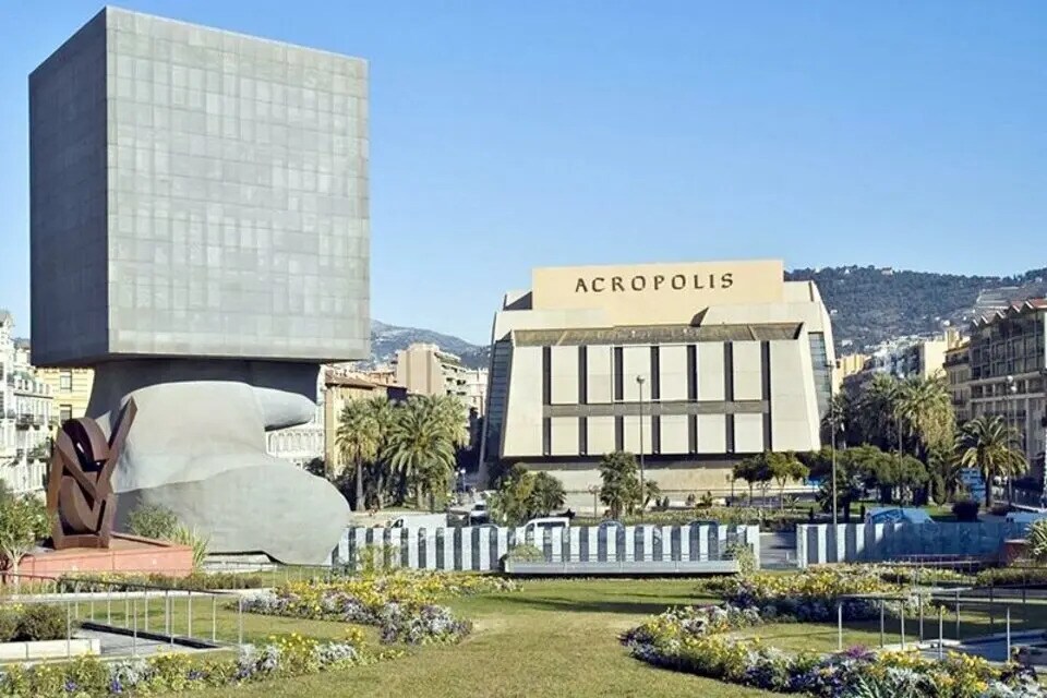 Local commercial dans Nice à louer Photo de l’immeuble– Image 1 sur 4
