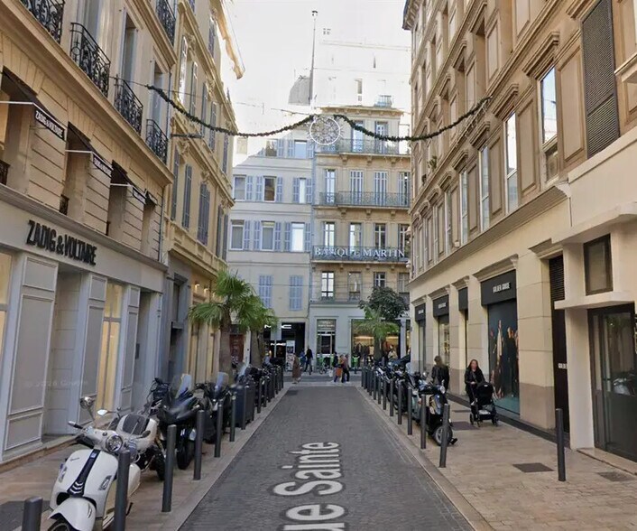 Local commercial dans Marseille à louer - Photo de l’immeuble – Image 3 sur 4