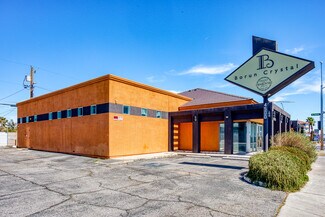 Plus de détails pour 4500 W Charleston Blvd, Las Vegas, NV - Local commercial à vendre