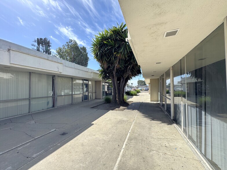 3940 Marine Ave, Lawndale, CA à louer - Photo de l’immeuble – Image 3 sur 6