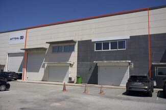 Plus de détails pour Local d'activités à louer