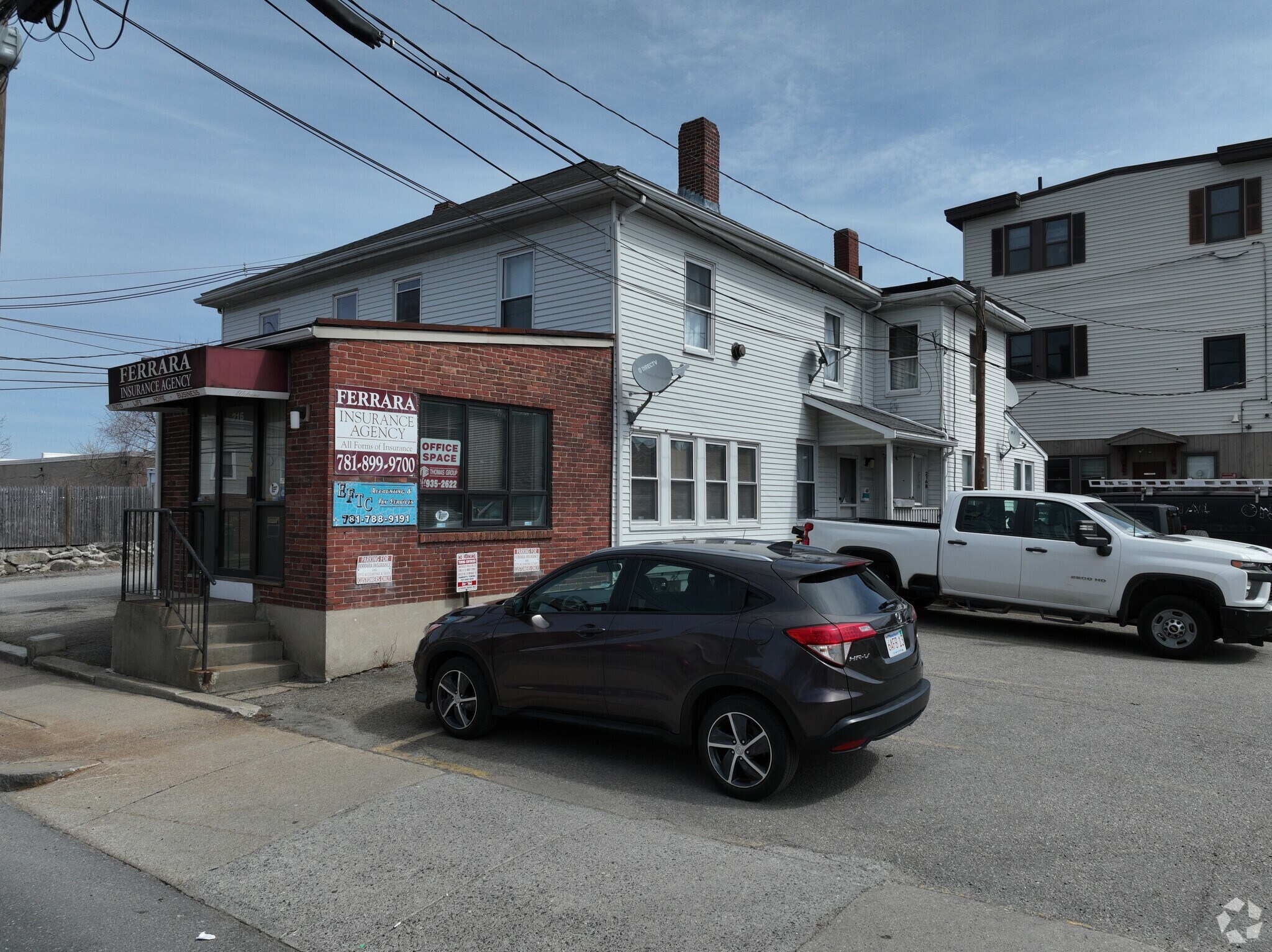 216 Newton St, Waltham, MA à louer Photo principale– Image 1 sur 3