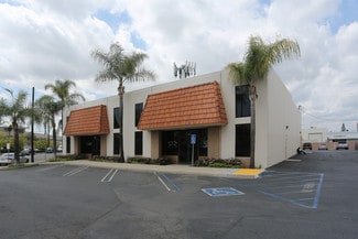 Plus de détails pour 2881-2895 E La Palma Ave, Anaheim, CA - Industriel/Logistique à louer
