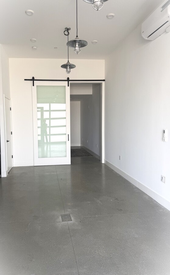 202 Panetta Ave, Santa Cruz, CA 95060 - Lot 11 - - Photo intérieure - Image 2 of 2