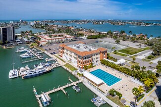Plus de détails pour 400 Treasure Island Cswy, Treasure Island, FL - Local commercial à louer