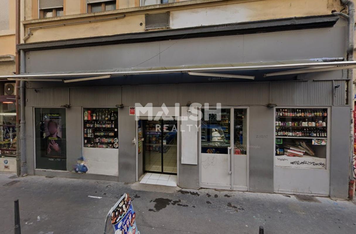 Local commercial dans Lyon à louer Photo de l’immeuble– Image 1 sur 3