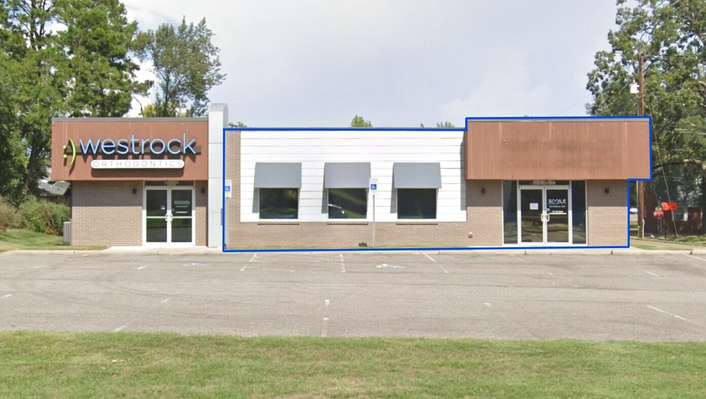 1500 W Main St, Russellville, AR à louer Photo principale– Image 1 sur 10