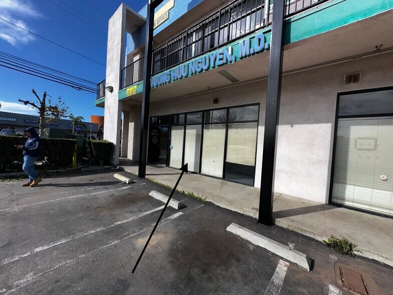 10131-10141 Westminster Ave, Garden Grove, CA à louer - Photo de l’immeuble – Image 2 sur 4
