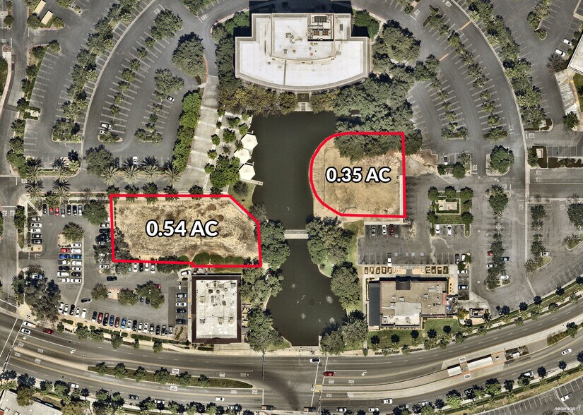 NWQ of E. Hospitality Lane & Harriman Place, San Bernardino, CA à vendre - Aérien – Image 3 sur 4