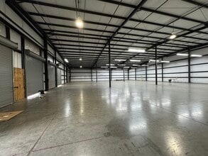 503 Quarry Rd, San Carlos, CA à louer Photo intérieure– Image 2 sur 25