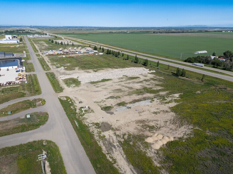 52 Durum Dr, Wheatland County, AB à vendre - Photo de l’immeuble – Image 3 sur 7