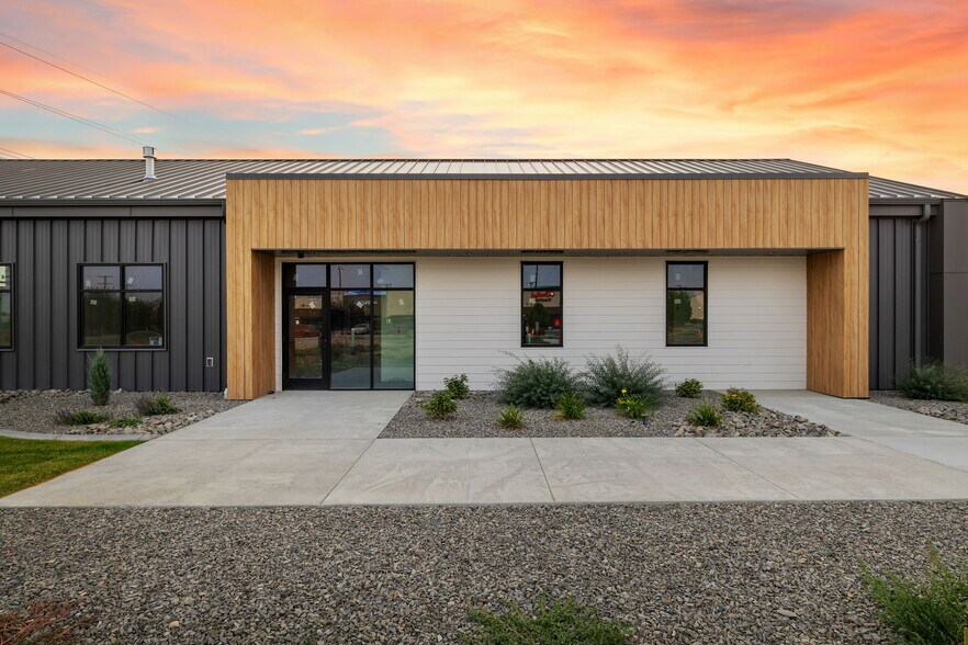 4018 Montana Sapphire Dr, Billings, MT à vendre - Photo de l’immeuble – Image 2 sur 7