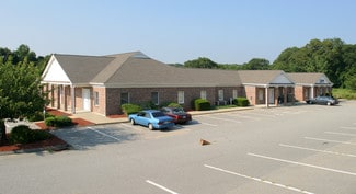 Plus de détails pour 41 Kings Hwy, Gales Ferry, CT - Bureau à louer