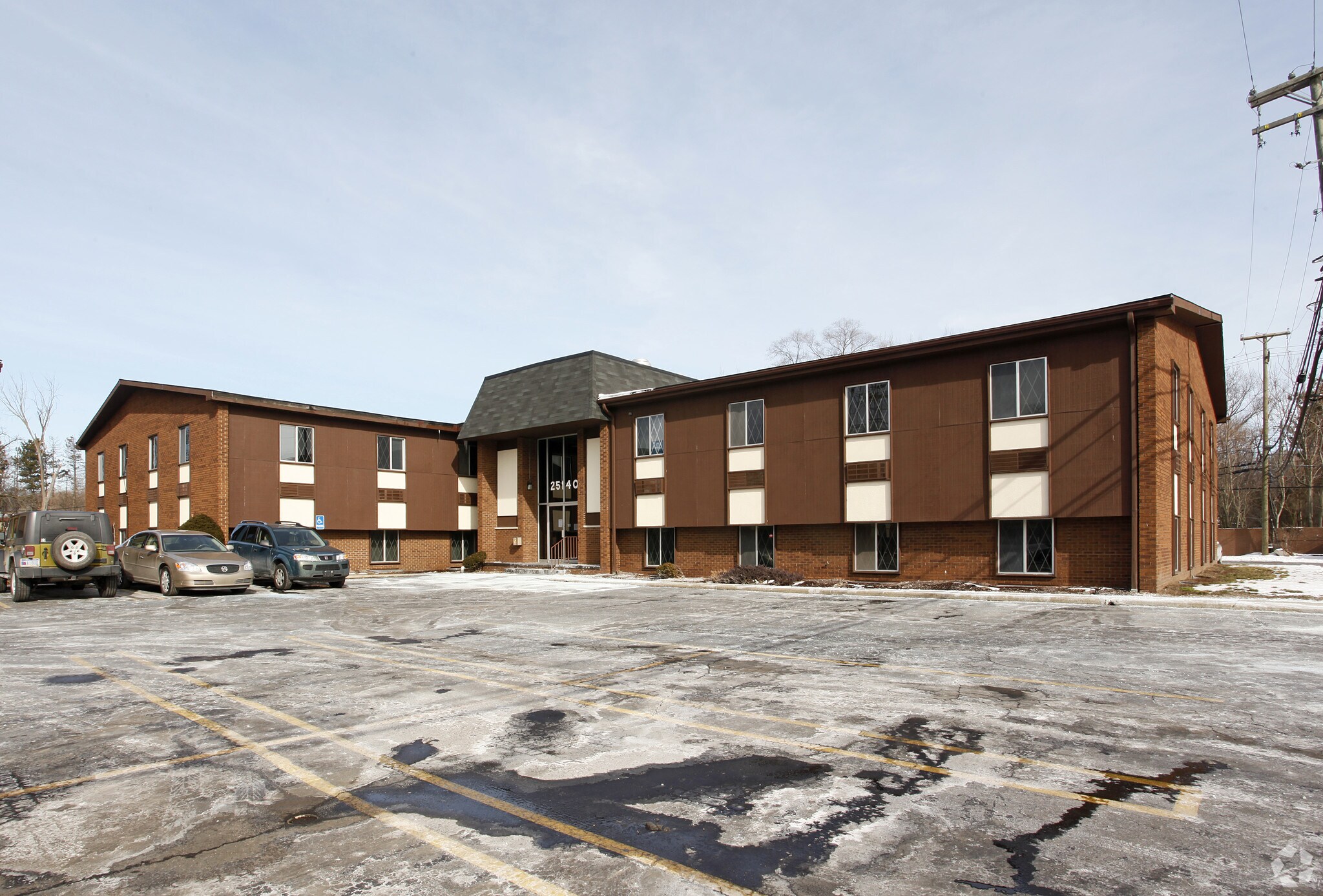 25140 Lahser Rd, Southfield, MI à vendre Photo principale– Image 1 sur 25